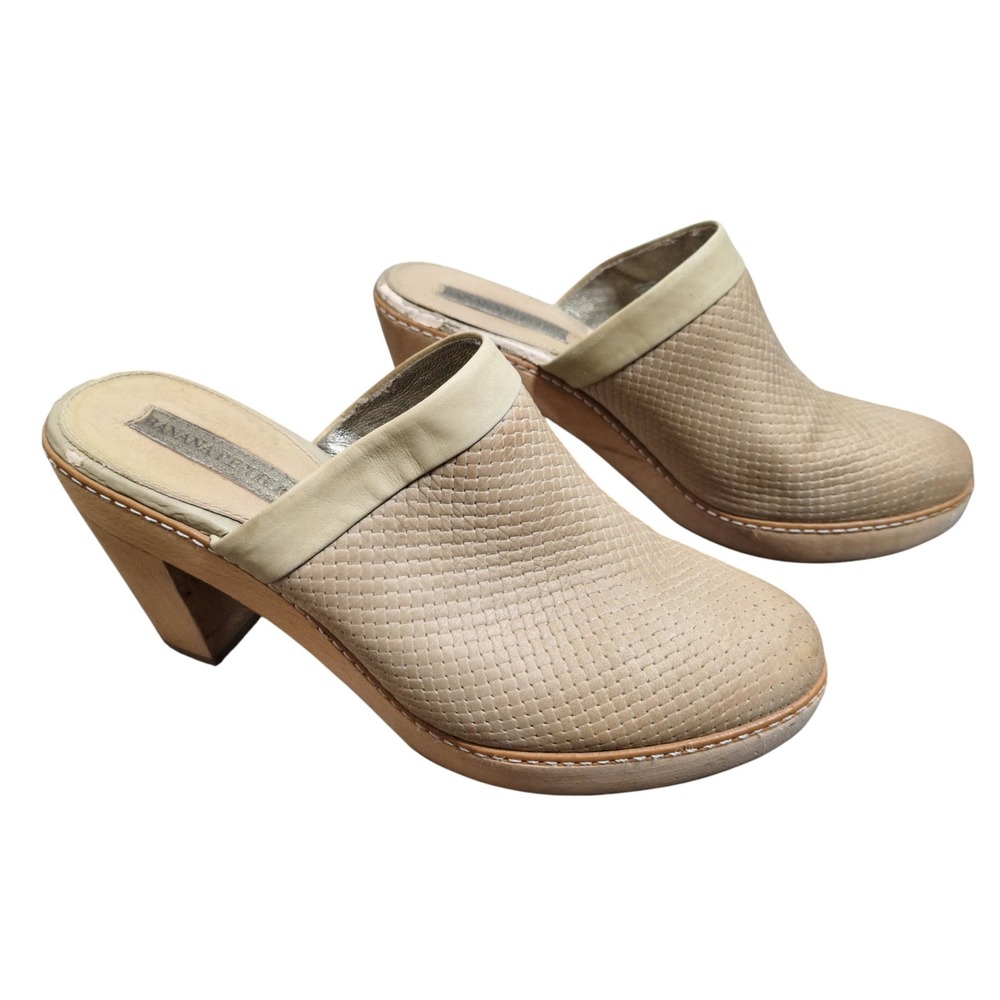 Banana Republic Womens Beige Leather Woven Textured Wooden Block Heel Clogs 9M